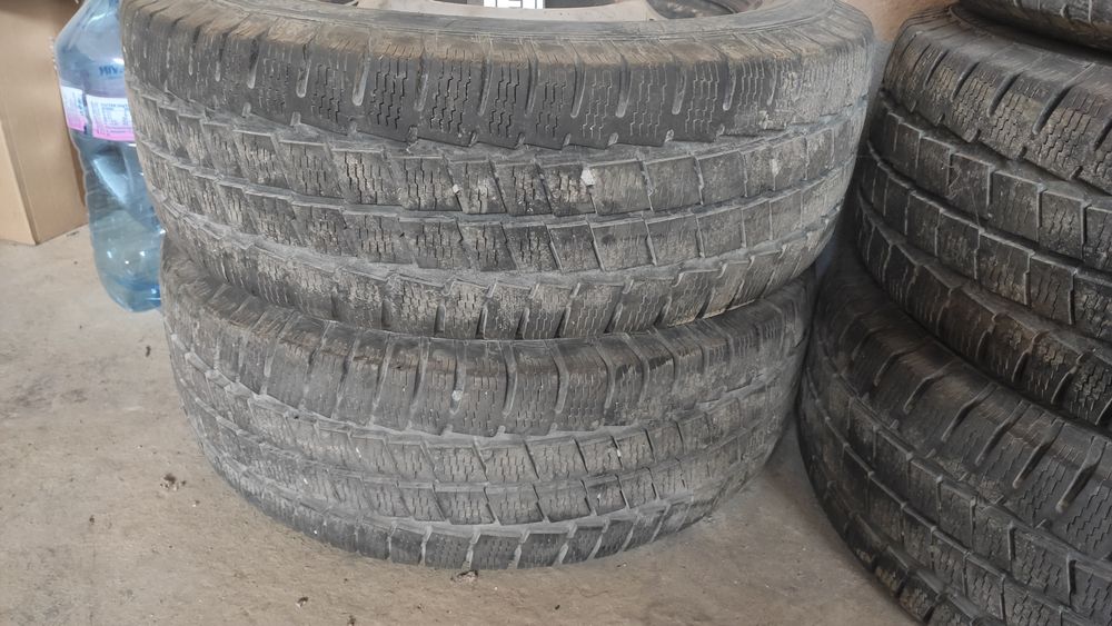 Гуми за бус 225/65/16R