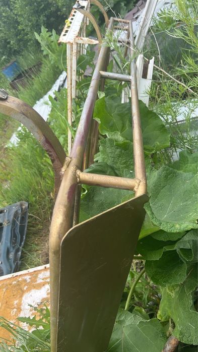 Продам багажник.