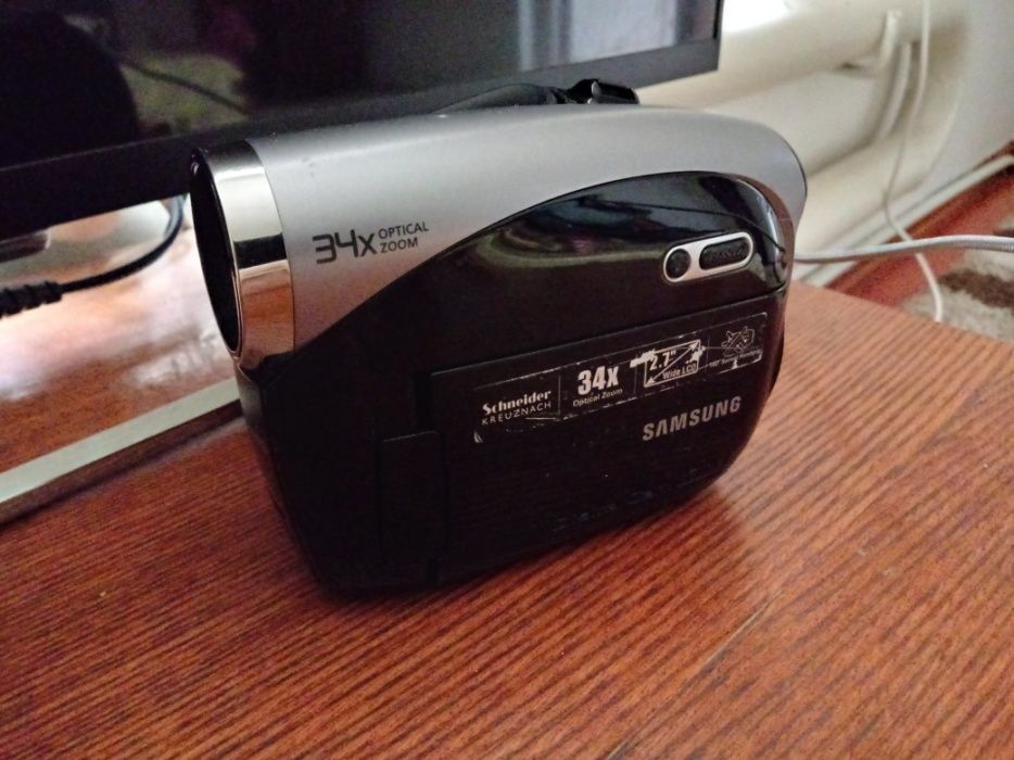 Видеокамера самсунг