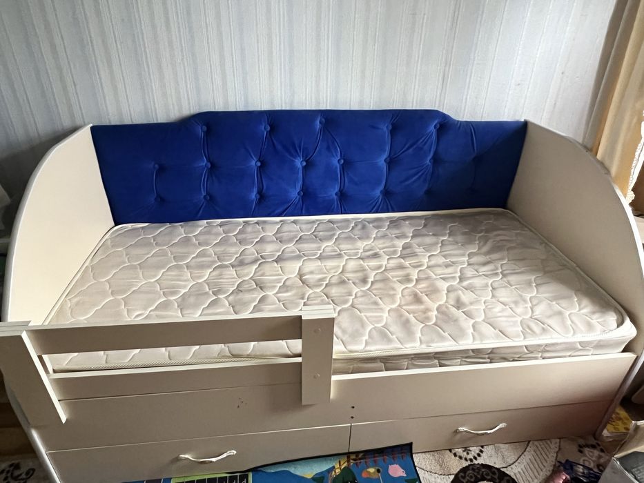 Продам детскую кровать