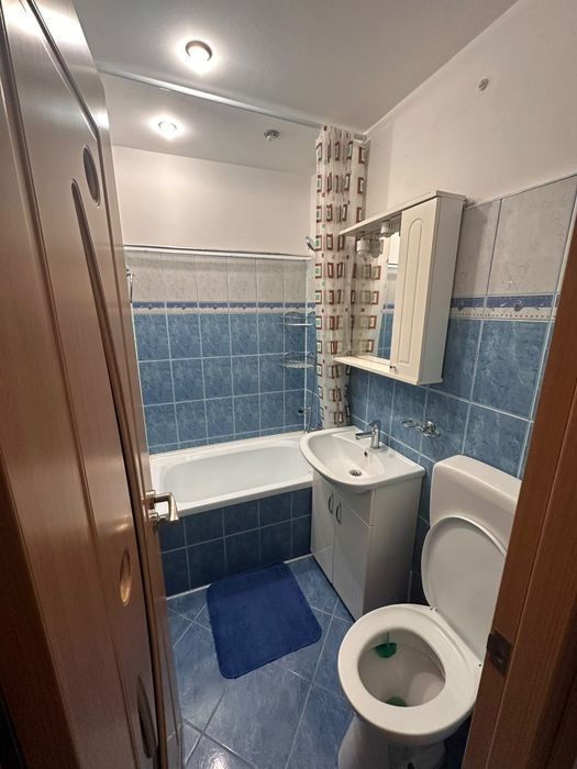 Inchiriez apartament 2 camere Zărnești- Grui