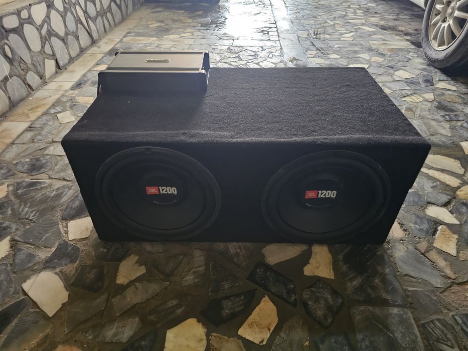 Услитил калонка Hertz