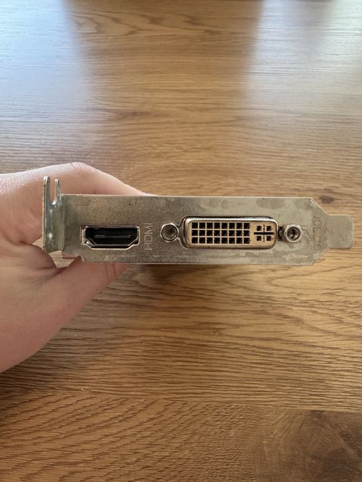 Placa video AMD Radeon R5 310, 2 GB