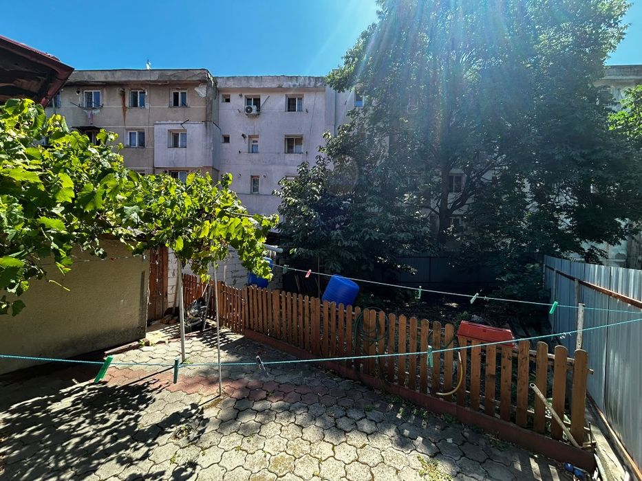 Teren 851 mp + casă locuibilă în zonă ultracentrală – ideal investiție / dezvoltare imobiliară