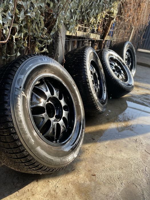 Продам или обменяю шины с дисками