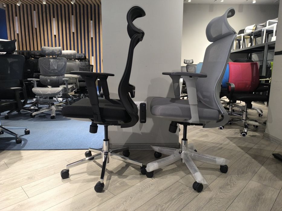 Kreslo ofis Burton. Кресло Barton