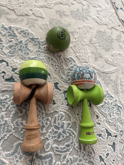 Doua kendama+ cadou tama miguel‼️‼️/fac si schimb