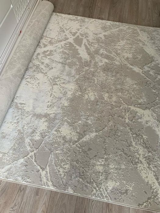 Новый ковер 2 х 3 м