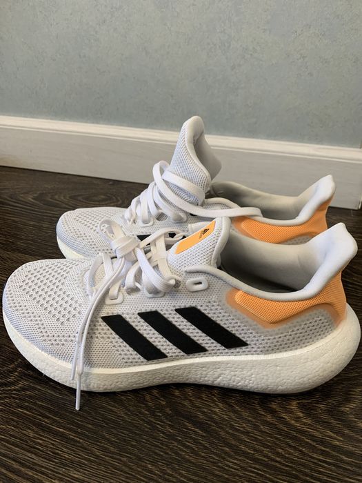 Кроссовки Adidas