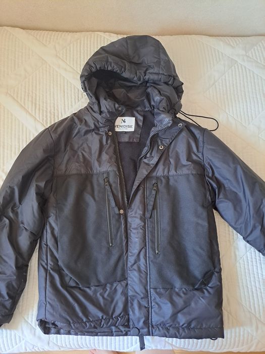 Демисезонная куртка на мальчика