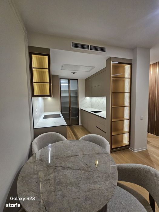 One Lake Club / Prima închiriere / parcare