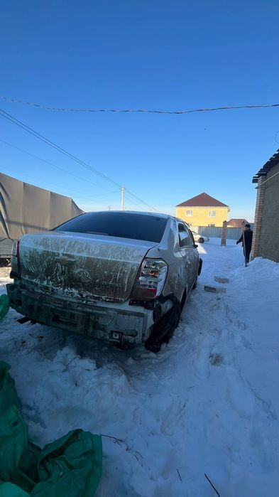 Chevrolet cobalt  после дтп