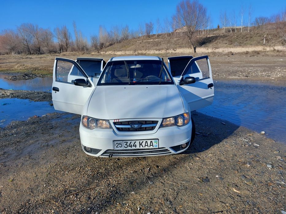 Mashina sotiladi yili 2014 narxi 65 mln