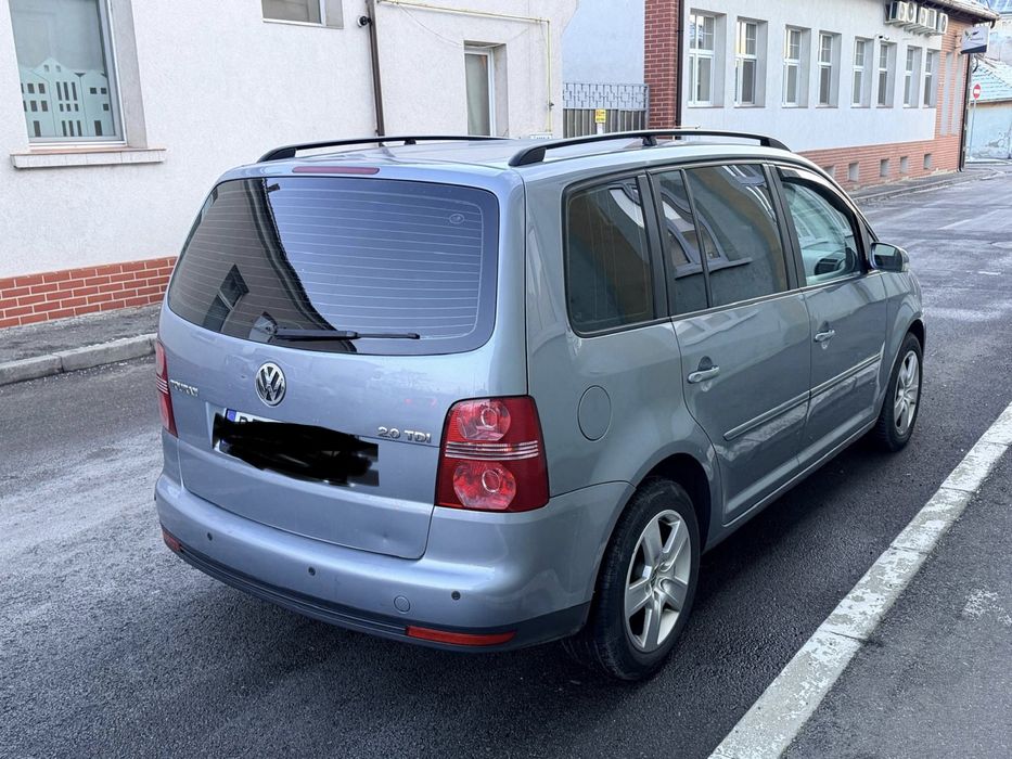 Vw touran 2.0 tdi acte valabile 140 cp 2007 facelift  bi xenon jante