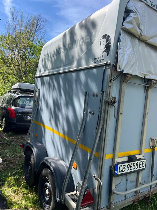 Ремарке/каравана за коне