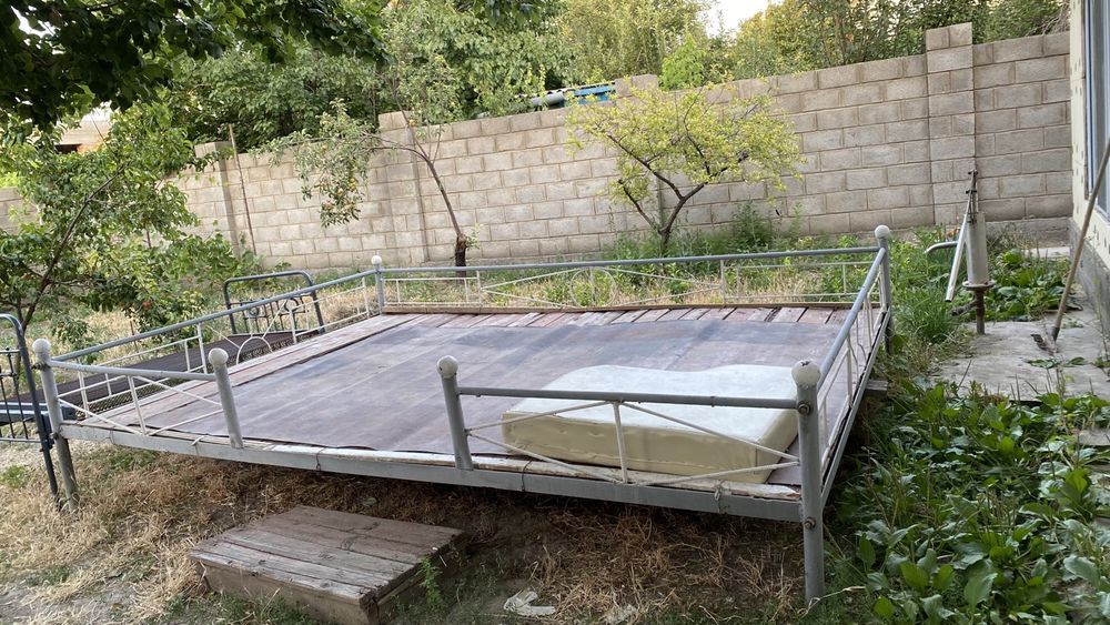 Срочно продам тапчан