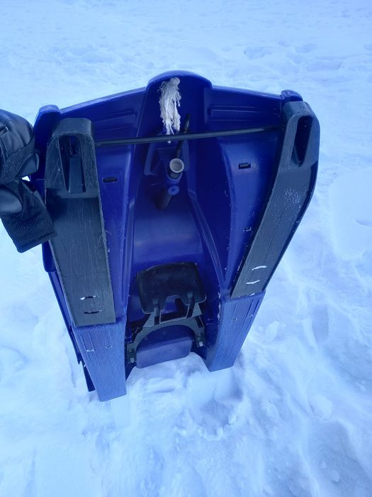 Детские санки с рулём и тормозами