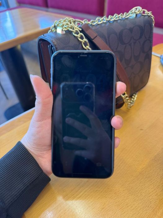 iPhone 11 сатылады