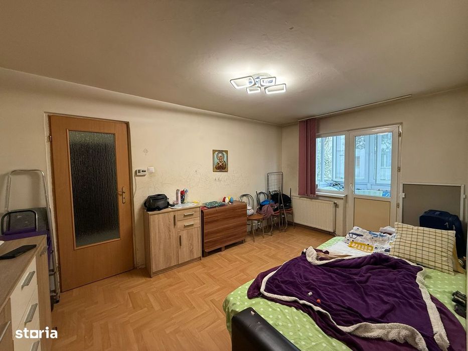 Apartament 2 camere, etaj 1 zona Mihai Eminescu — fotografia 1