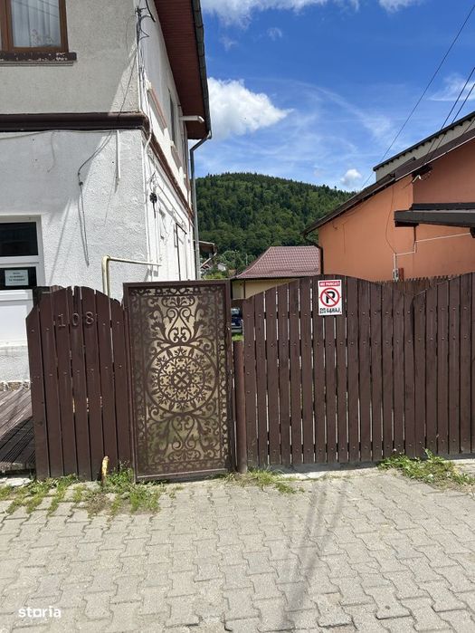 Spatiu comercial 85 mp cu demisol – Ultracentral Busteni