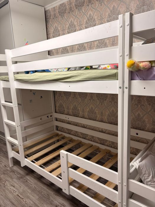 Продам 2ярусную кровать