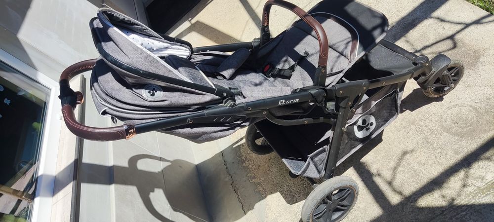 Бебешка количка в перфектно състояние.