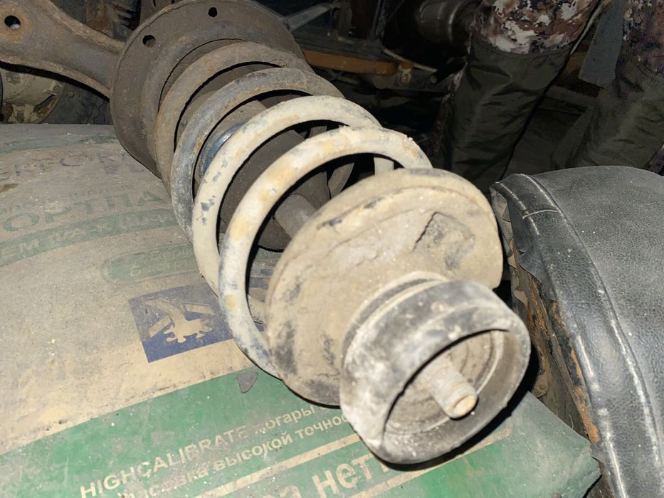 Запчасти на жигули и ауди