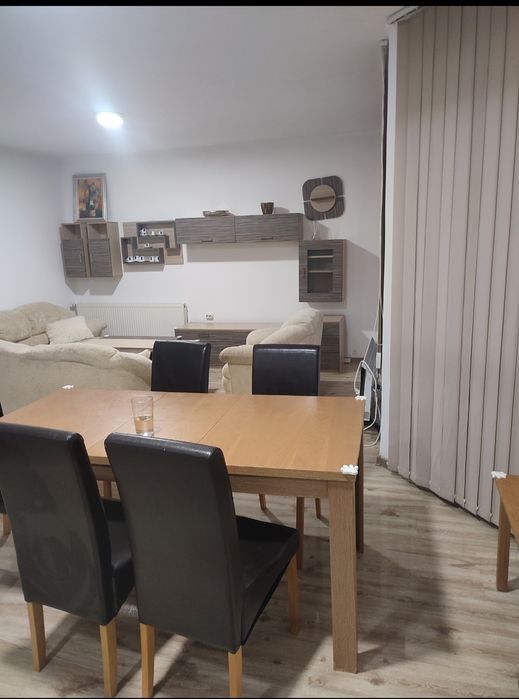 Под наем двуетажна къща в с. Кичево