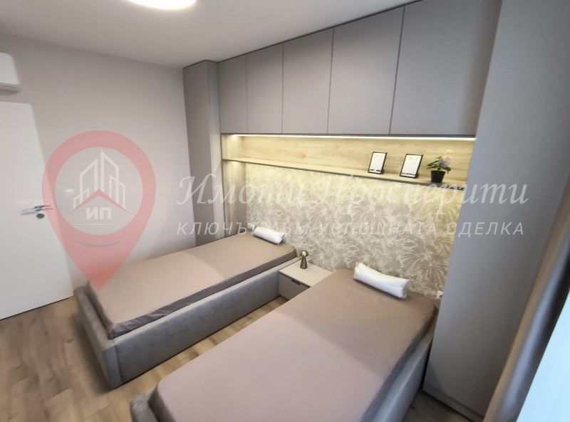 3-стаен в София-Кръстова Вада площ 92 цена 1250