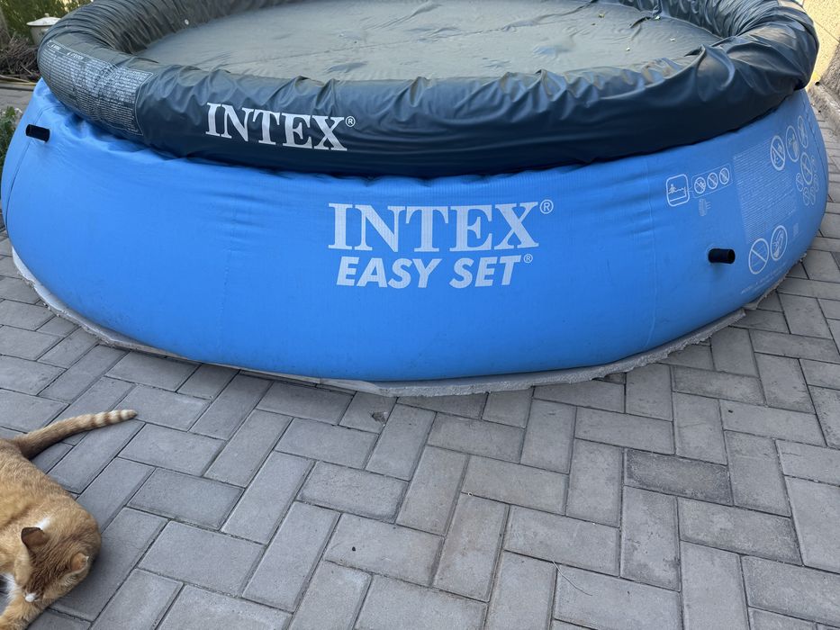Бассейн INTEX 305 см.