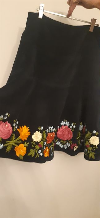 Юбка бархатная  ,вышивка
