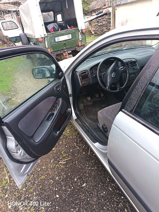 Toyota Avensis Тойота Авенсис