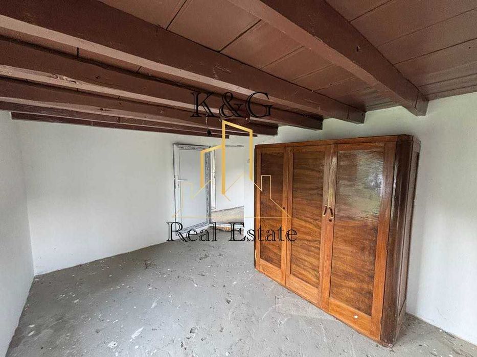 Двуетажна къща в с. Балкански