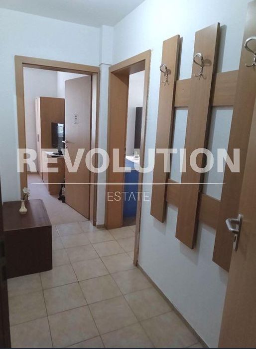 Дава се под наем Двустаен апартамент в Варна, Погреби - 70 кв.м за 400 € - Снимка #4