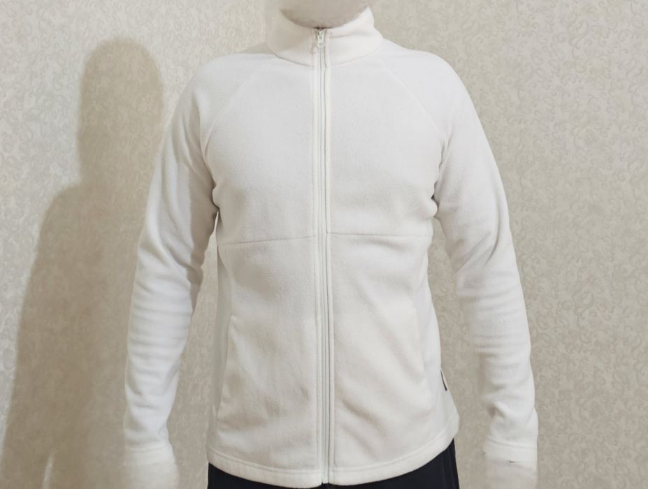 Продам куртку Levi's