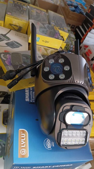 Тройна IP камера с WiFi приложение iCSee безжична камера 10MP