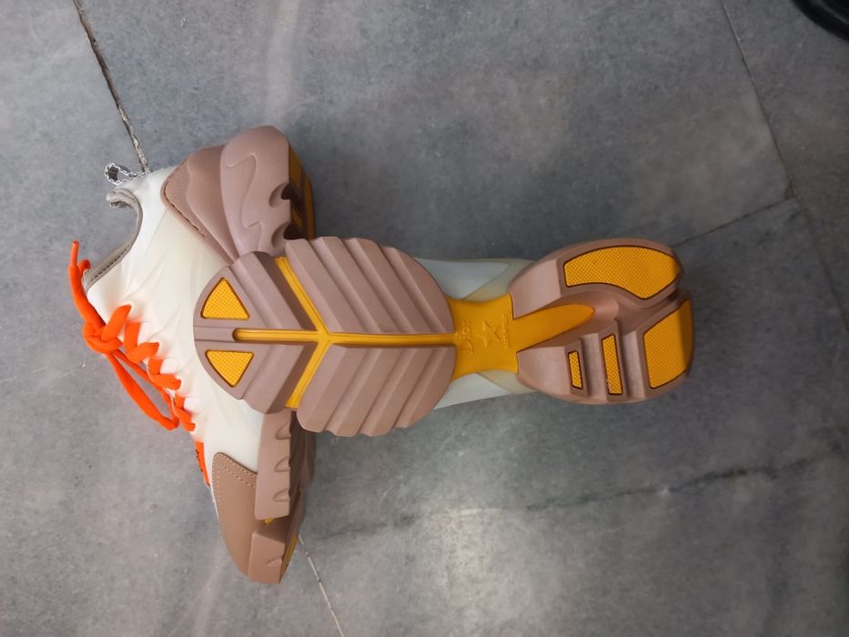 Дамски маратонки Christian Dior D-Connect