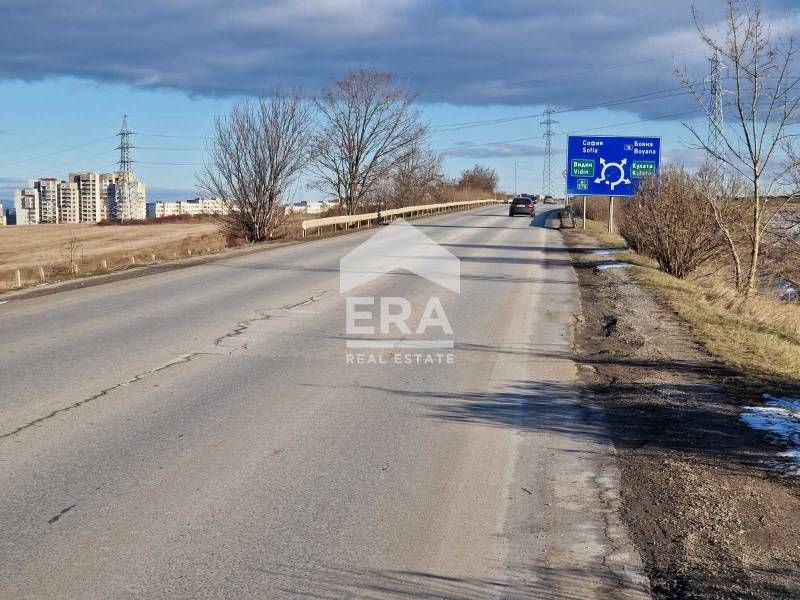 Ера Тера продава парцел до Околовръстен път!