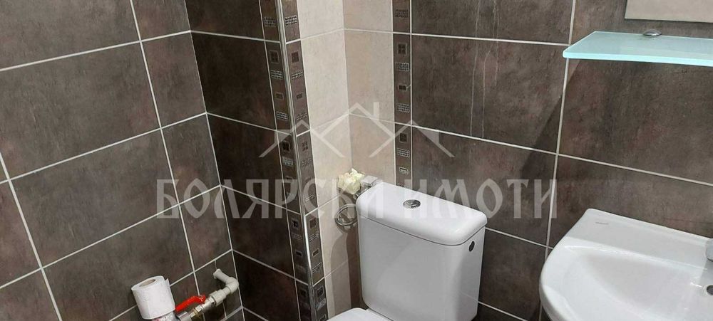 Дава се под наем Офис в Велико Търново, Картала - 50 кв.м за 284.07 € - Снимка #3