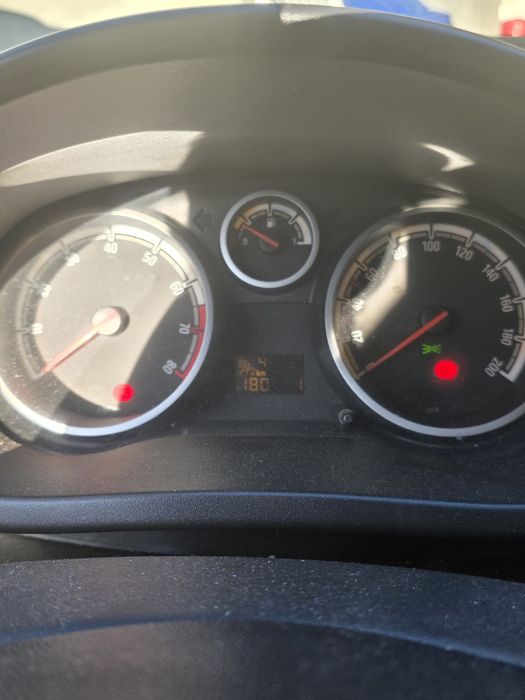 Opel Corsa D 2012 - Benzina + GPL din fabrica AC 183.000 km stare buna