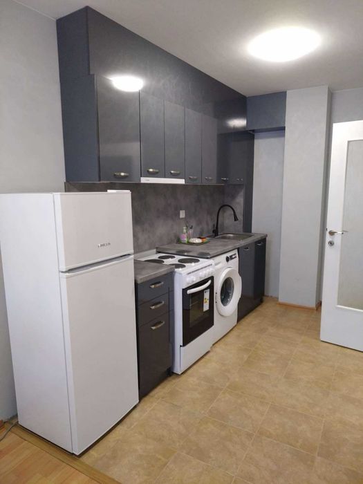 Дава се под наем Тристаен апартамент в Пловдив, Мараша - 80 кв.м за 408 € - Снимка #5