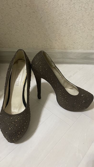 Туфли 37 -38,39размеры