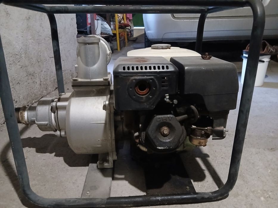 Бензинова водна помпа три цола