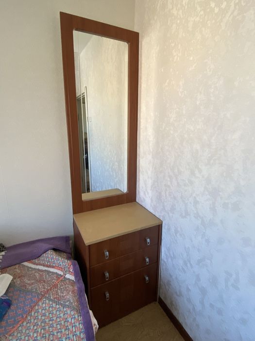 комод-зеркало б/у