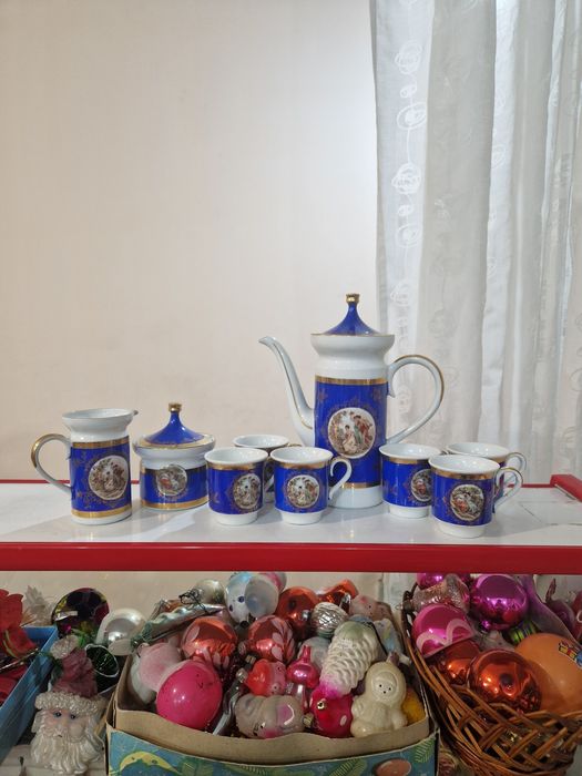 Продам совестские сервизы