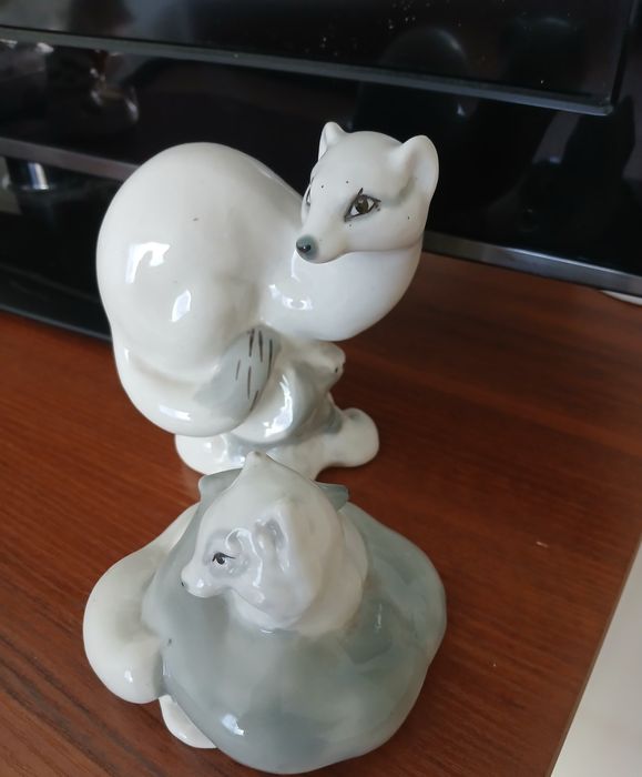 Фарфоровые статуэтки Песцы 1954г. СССР
