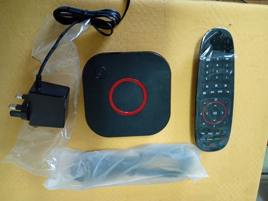 Smart tv stik MAG 544W3
