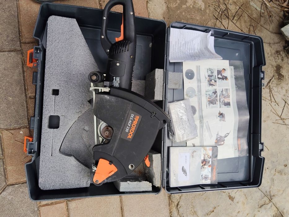 Mașina de făcut caneluri PROTOOL AGP  230-26R noua