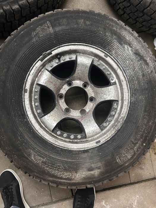 Резина с дисками делика