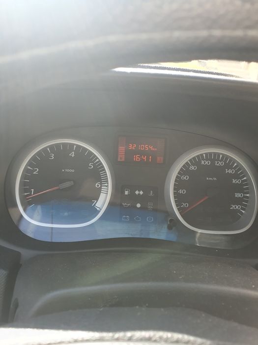 Vând Dacia duster 1.5 dCi 4x4